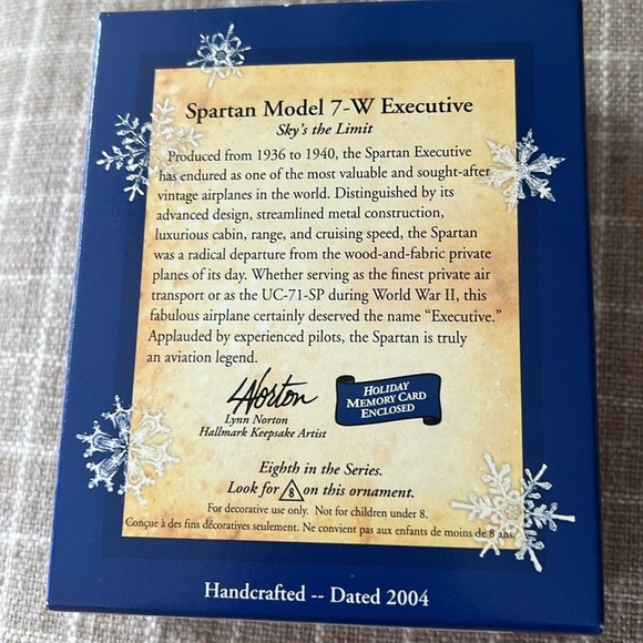 Hallmark Silver and Red Executive Aircraft Accessory - Picture 2 of 2